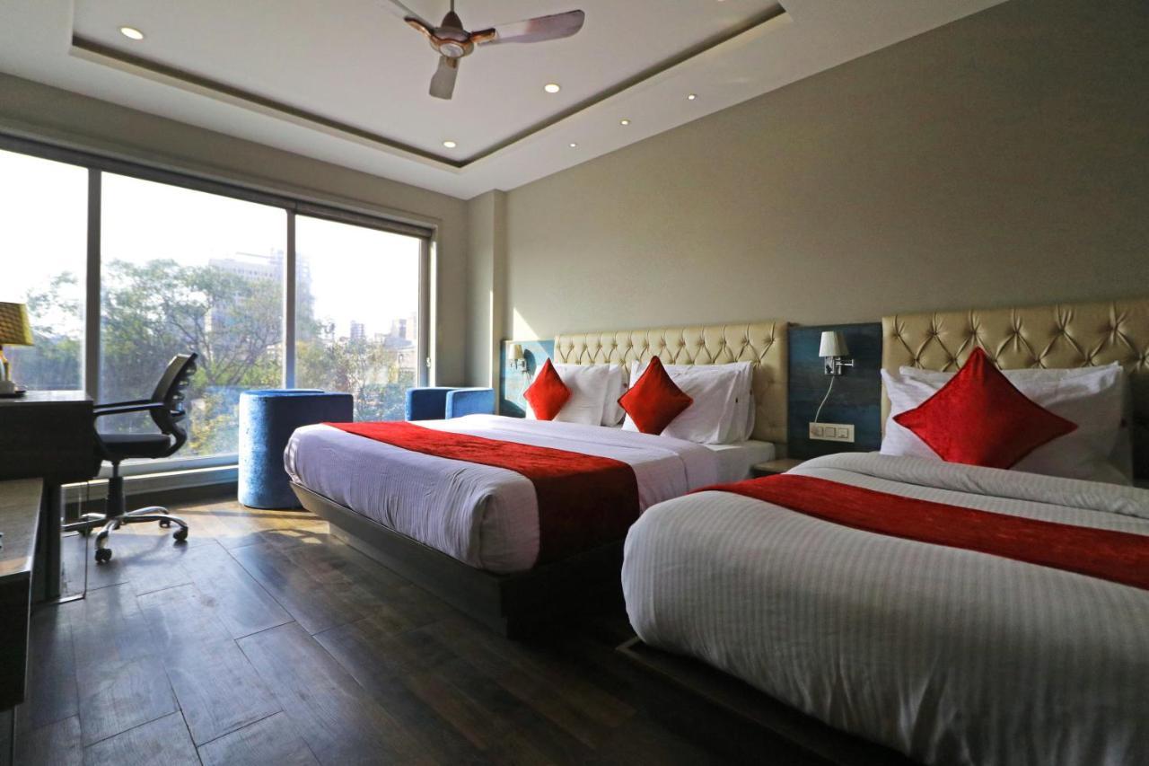 The Ivy Grand Hotel In City Centre With Free Secured Parking Nuova Delhi Esterno foto